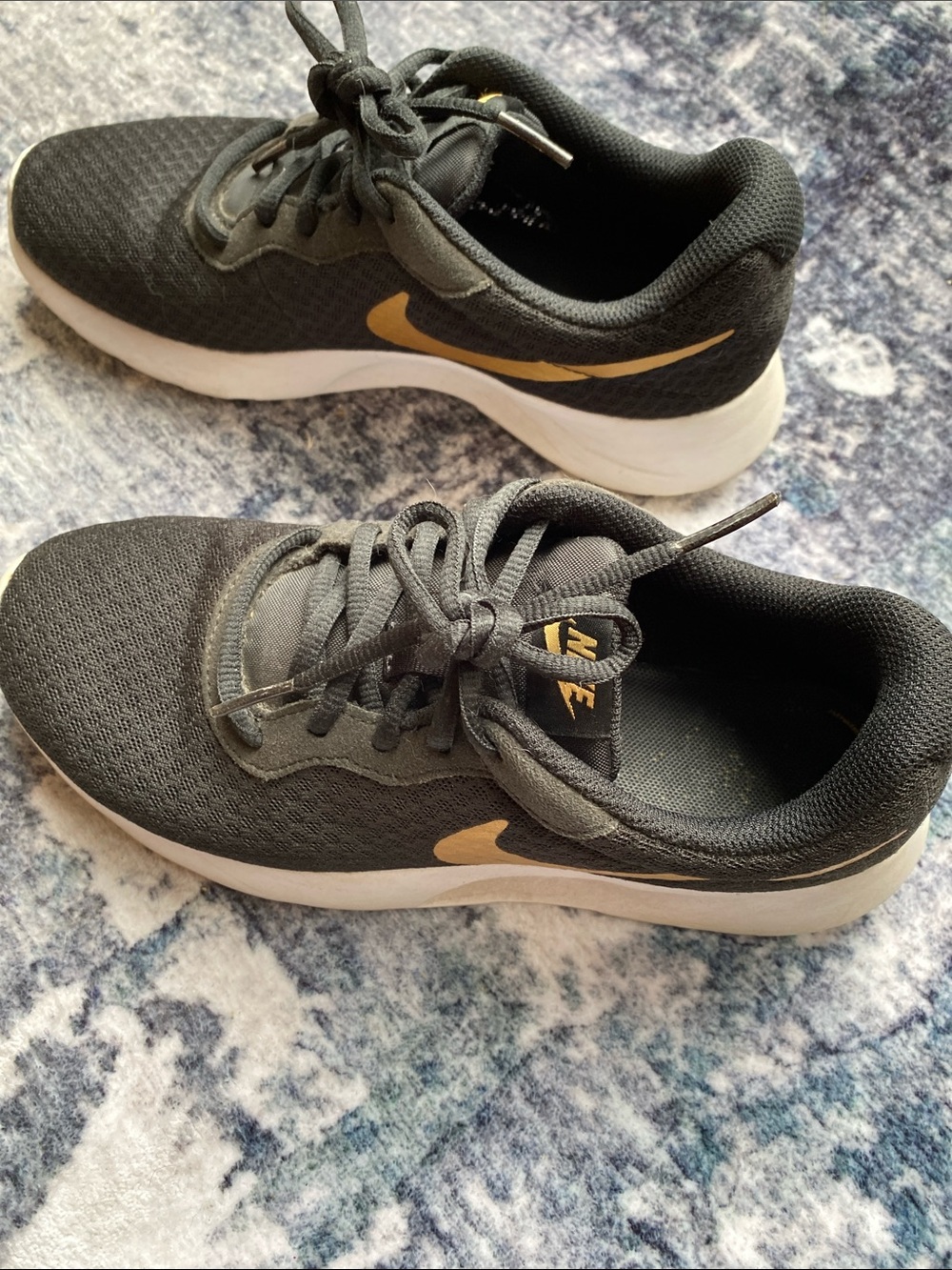 Nike Black and Gold Women's Low-Top Sneakers